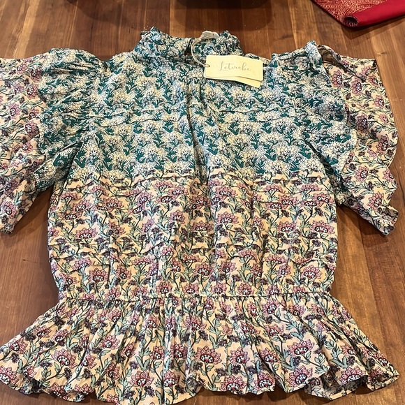 Let Me Be top🌿 - Picture 7 of 12